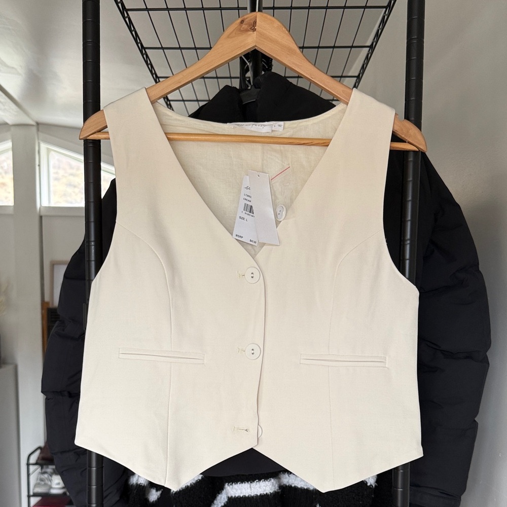 All in Favor Cream Women's Vest